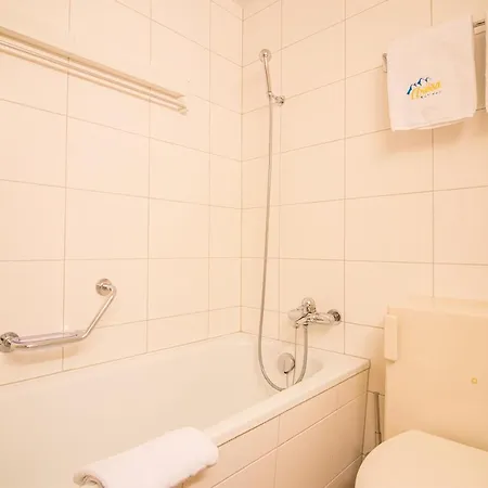 Rothornblick 41 By *