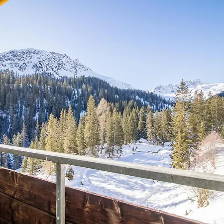 アパート Rothornblick 41 By *